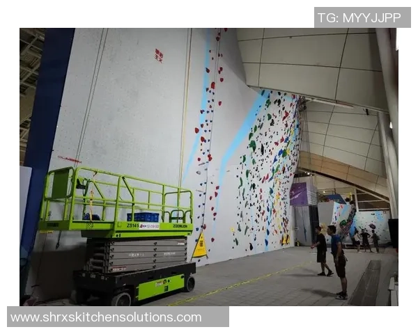 上海攀岩队灵活性引发热议探讨攀岩运动的未来发展与挑战